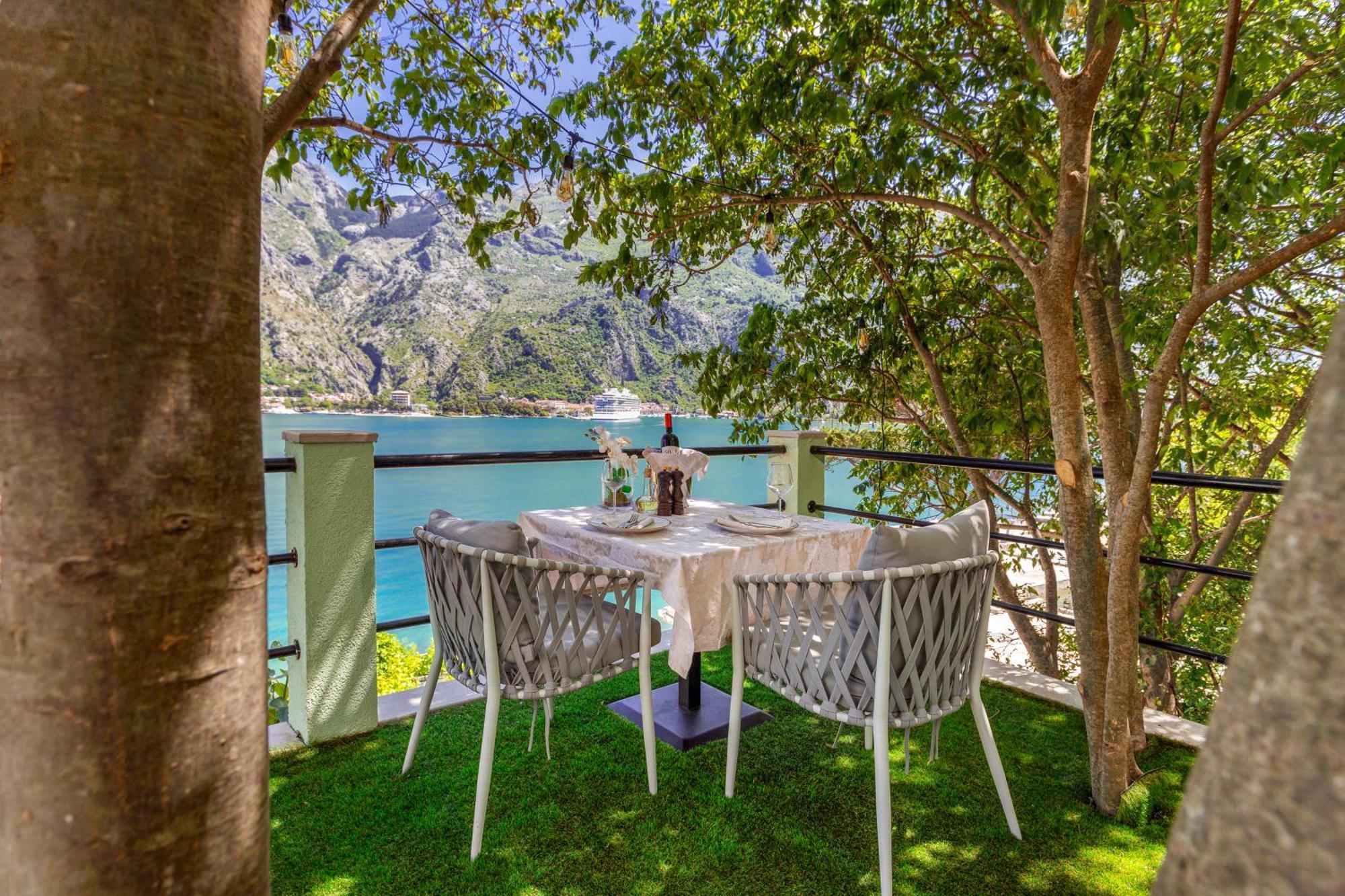 Dekaderon Lux Apartments Kotor Exterior photo